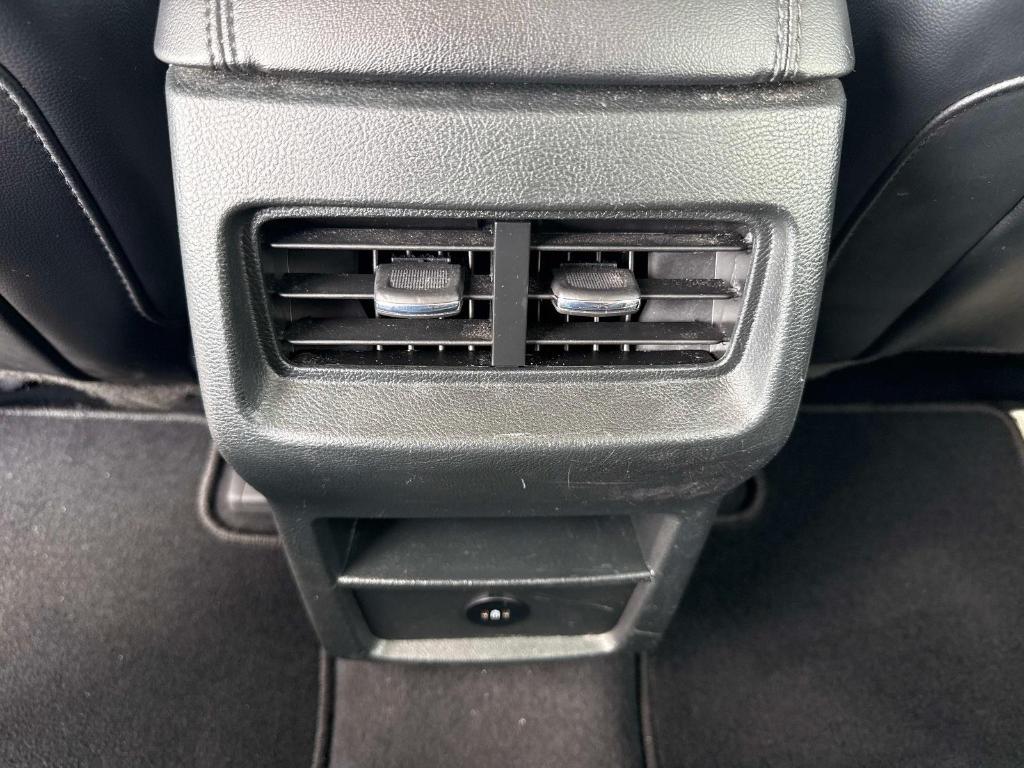 used 2024 Ford Edge car, priced at $20,595