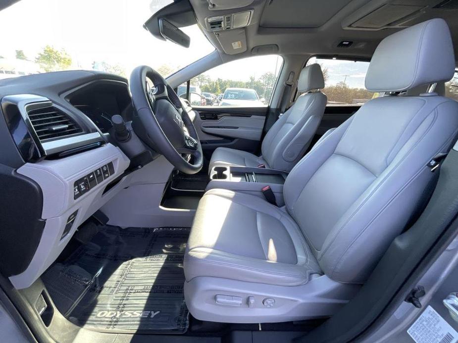 used 2023 Honda Odyssey car, priced at $40,595