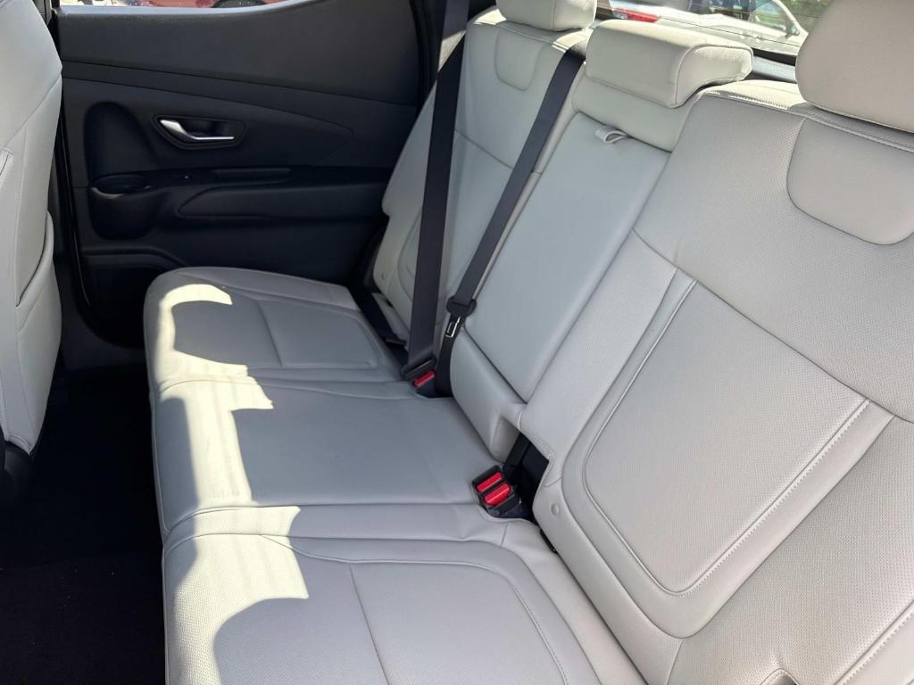 used 2025 Hyundai SANTA CRUZ car, priced at $28,995