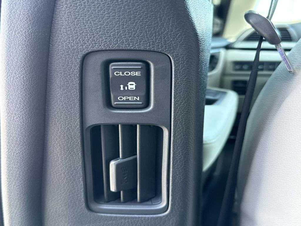 new 2026 Honda Odyssey car, priced at $44,745
