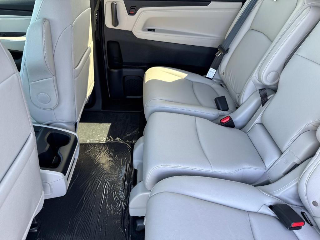 new 2026 Honda Odyssey car, priced at $44,745