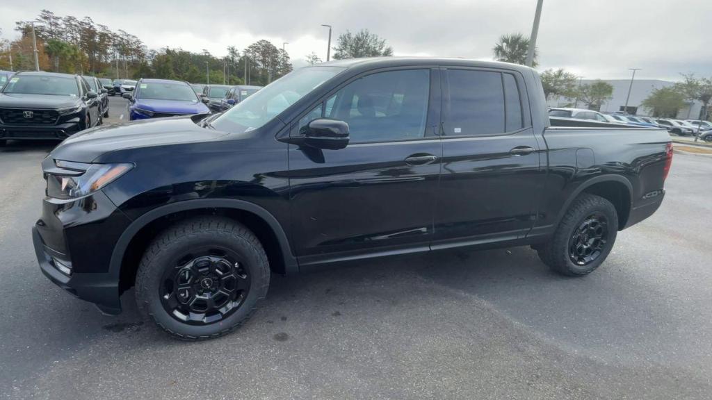 new 2025 Honda Ridgeline car, priced at $43,445