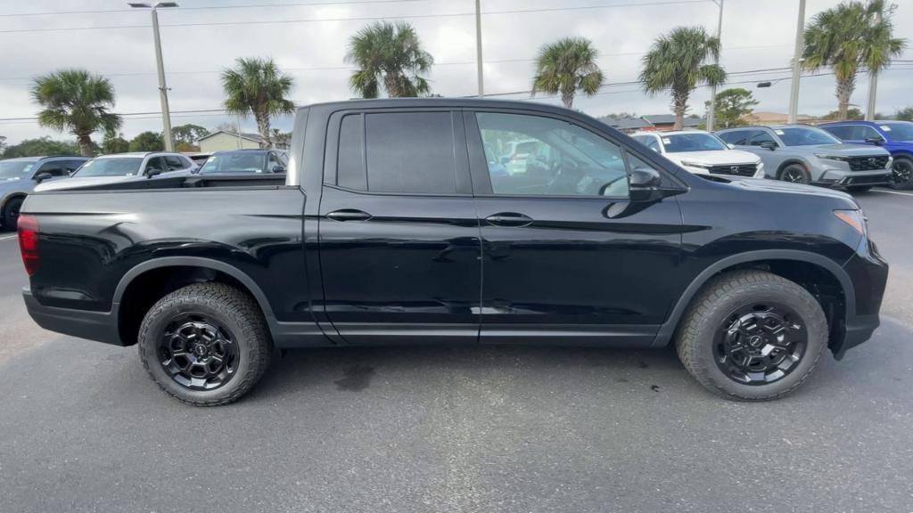 new 2025 Honda Ridgeline car, priced at $43,445