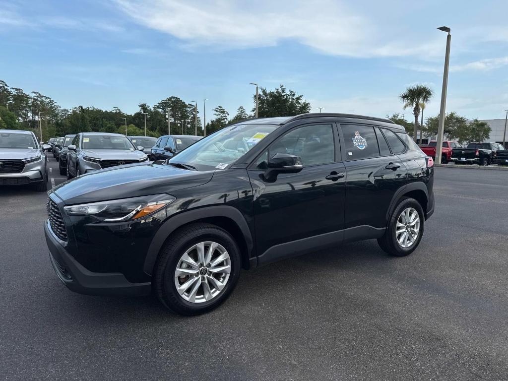 used 2024 Toyota Corolla Cross car, priced at $23,995