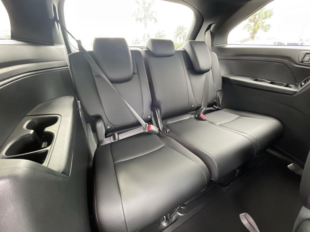 new 2025 Honda Odyssey car, priced at $44,465