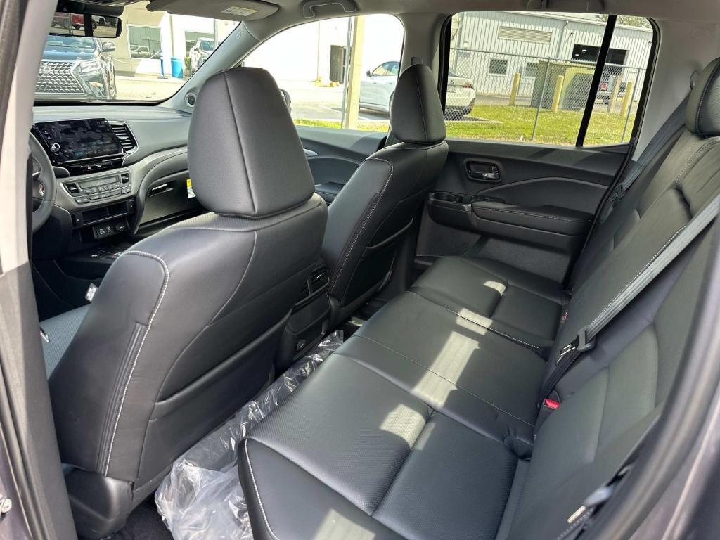 new 2025 Honda Ridgeline car, priced at $44,910