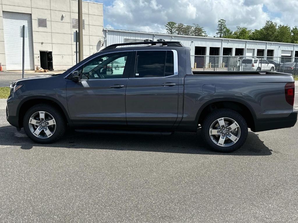 new 2025 Honda Ridgeline car, priced at $44,910