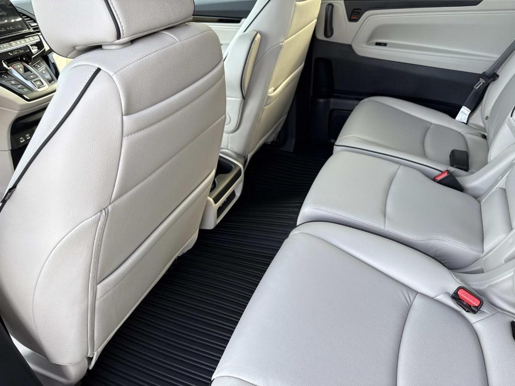 new 2026 Honda Odyssey car, priced at $49,810