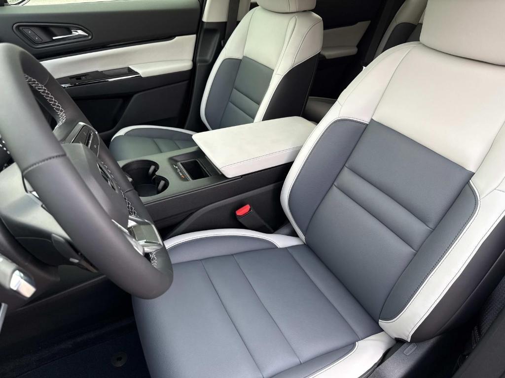 new 2025 Honda Prologue car, priced at $49,105