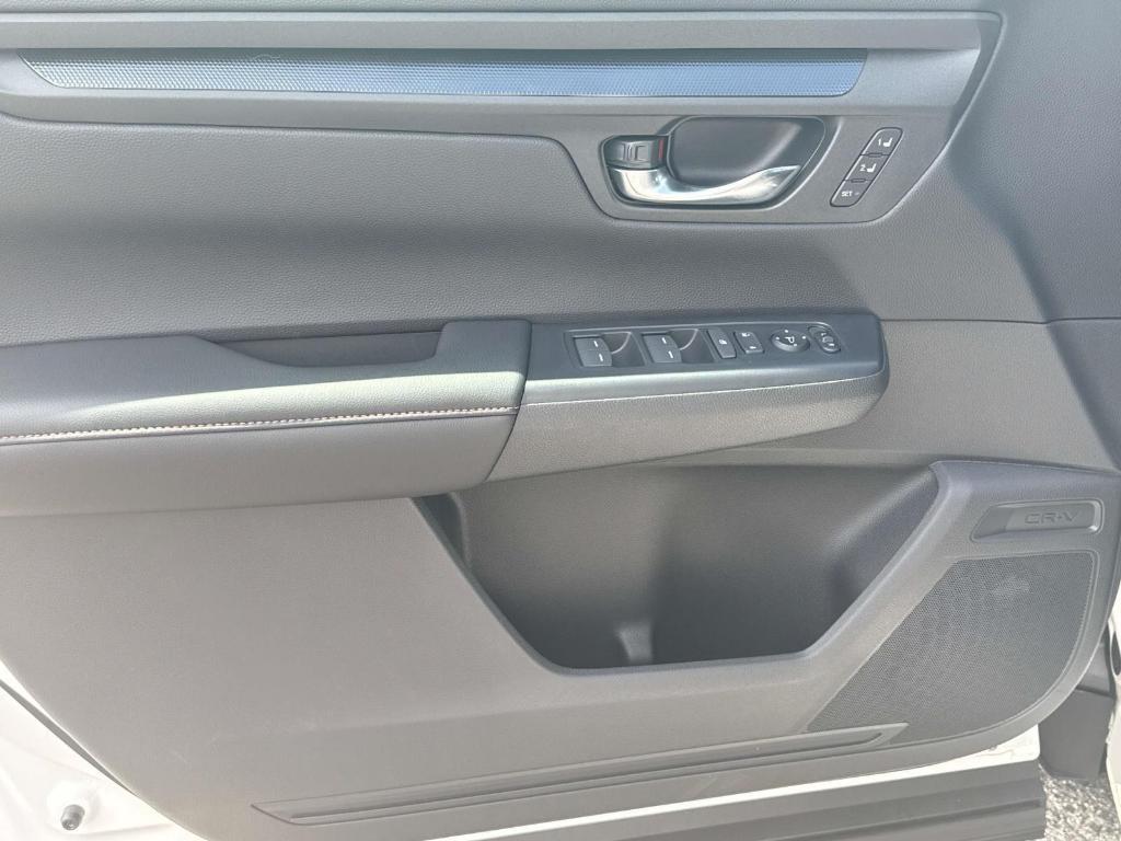 new 2026 Honda CR-V Hybrid car, priced at $40,575