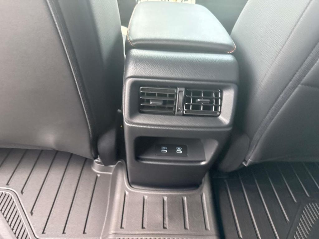 new 2026 Honda CR-V Hybrid car, priced at $40,575