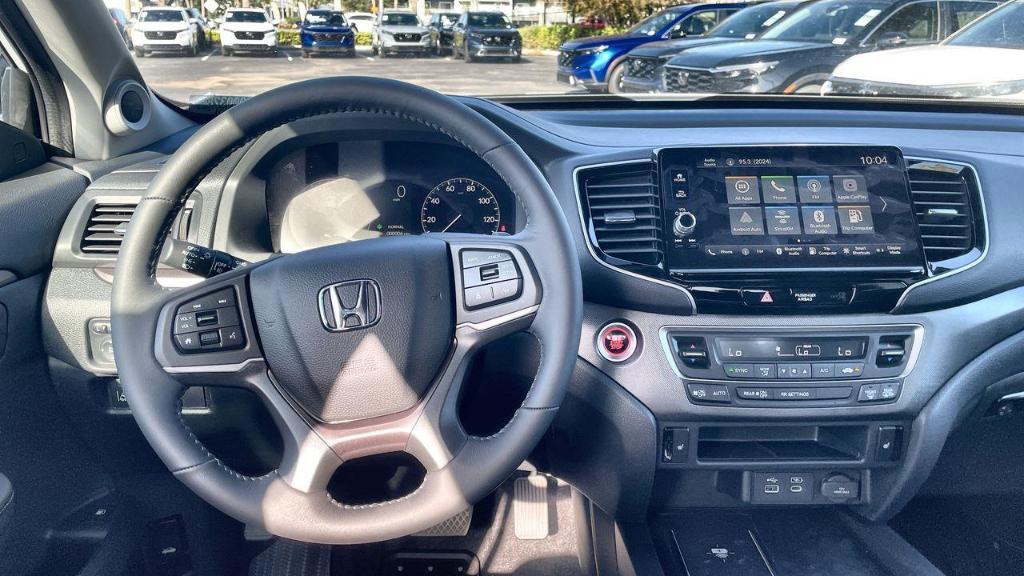 new 2025 Honda Ridgeline car, priced at $45,330