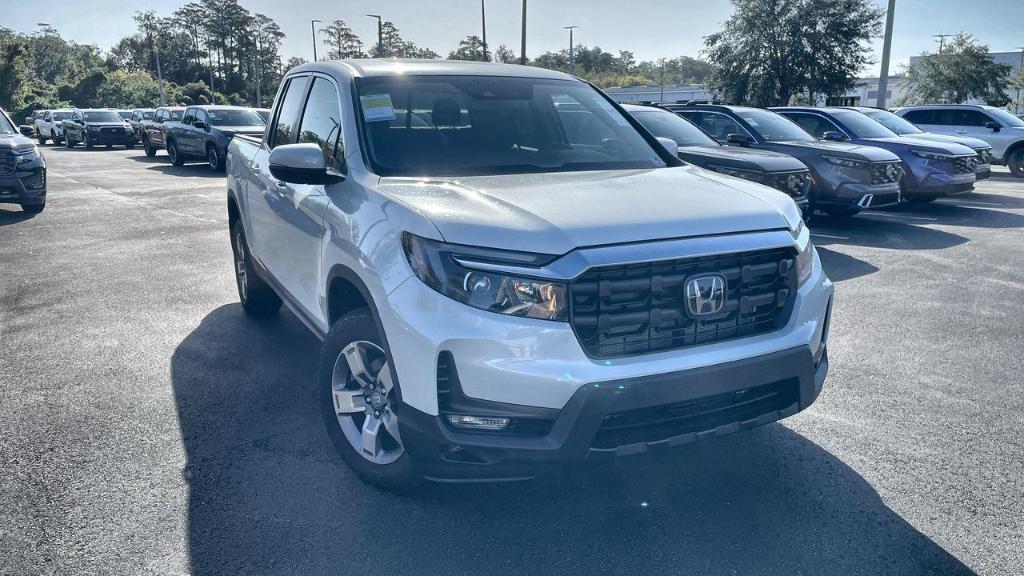 new 2025 Honda Ridgeline car, priced at $45,330