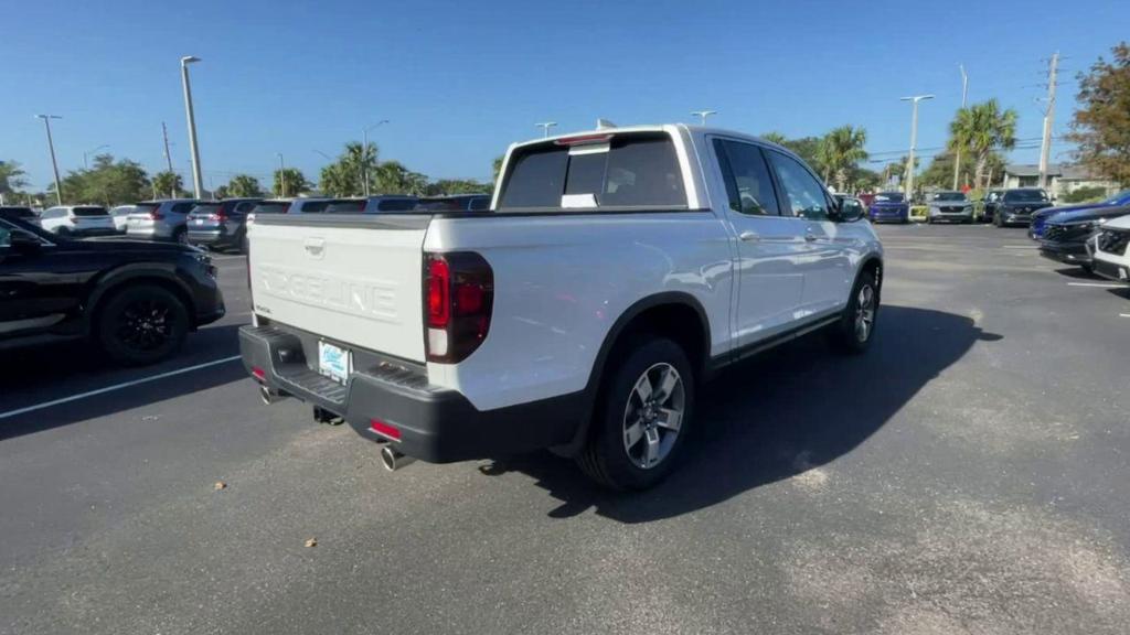 new 2025 Honda Ridgeline car, priced at $45,330