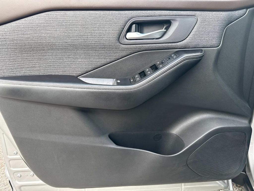 used 2023 Nissan Rogue car, priced at $19,995