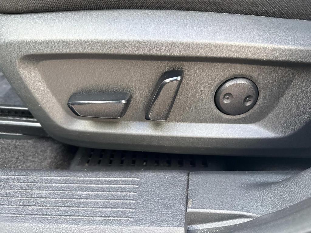 used 2023 Nissan Rogue car, priced at $17,995