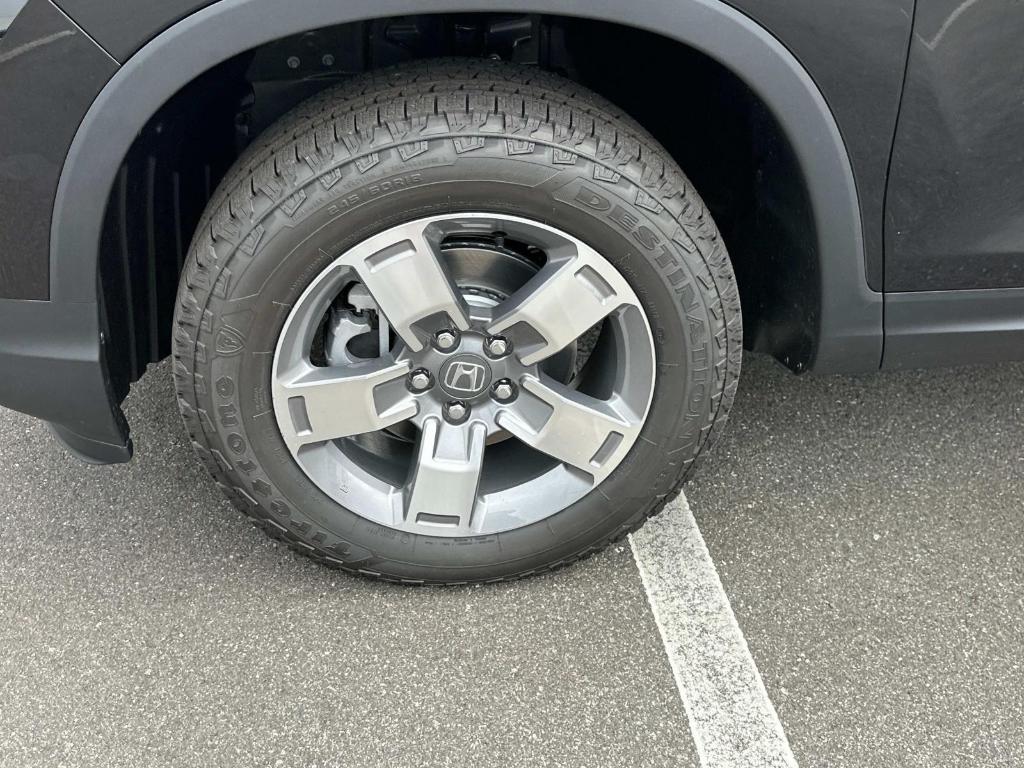 new 2025 Honda Ridgeline car, priced at $44,430