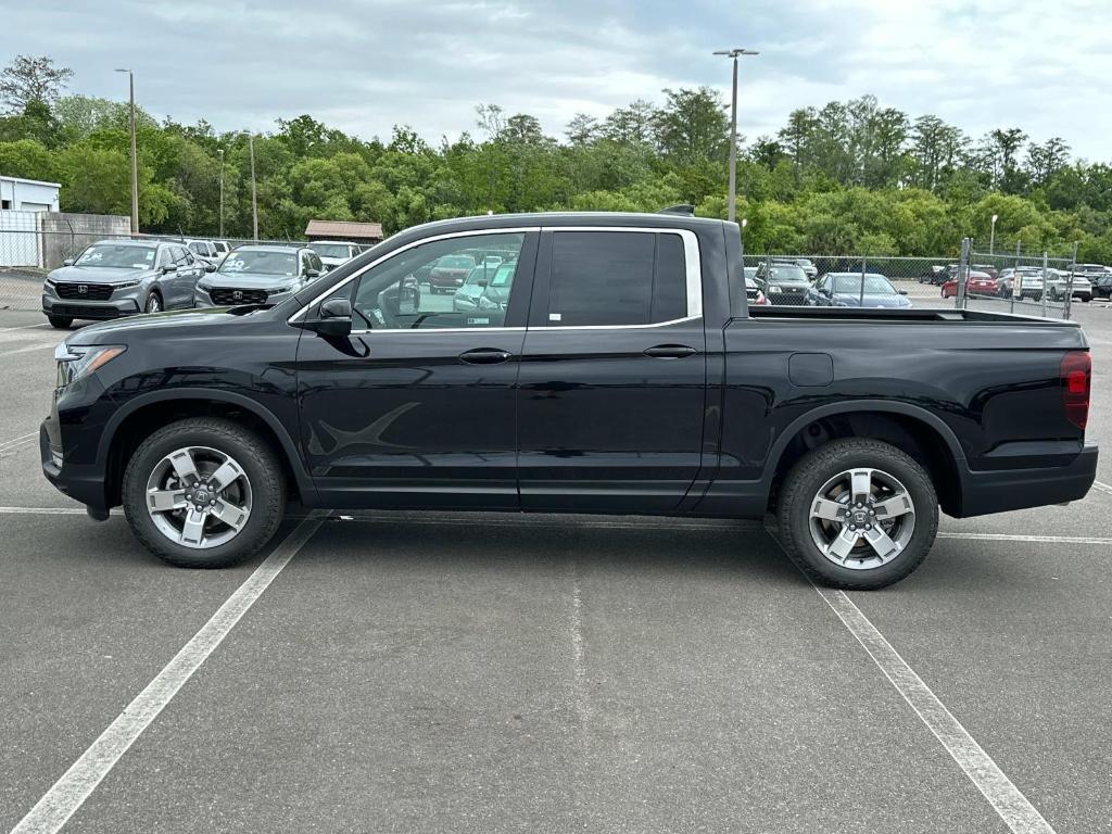 new 2025 Honda Ridgeline car, priced at $44,430