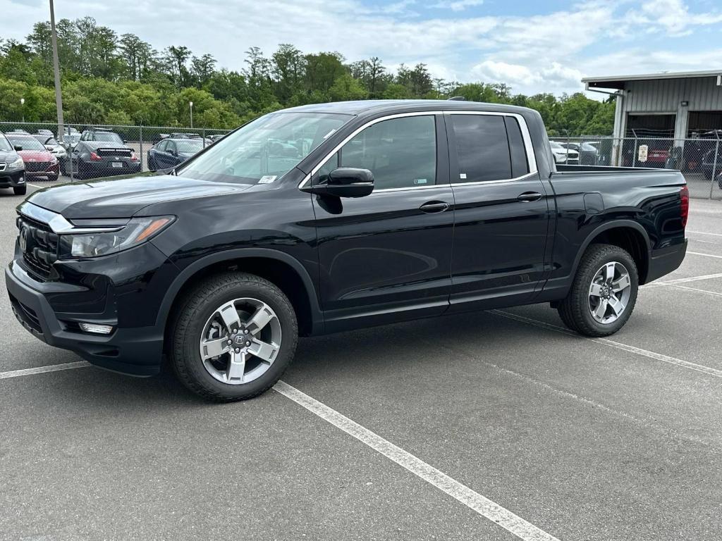 new 2025 Honda Ridgeline car, priced at $44,430
