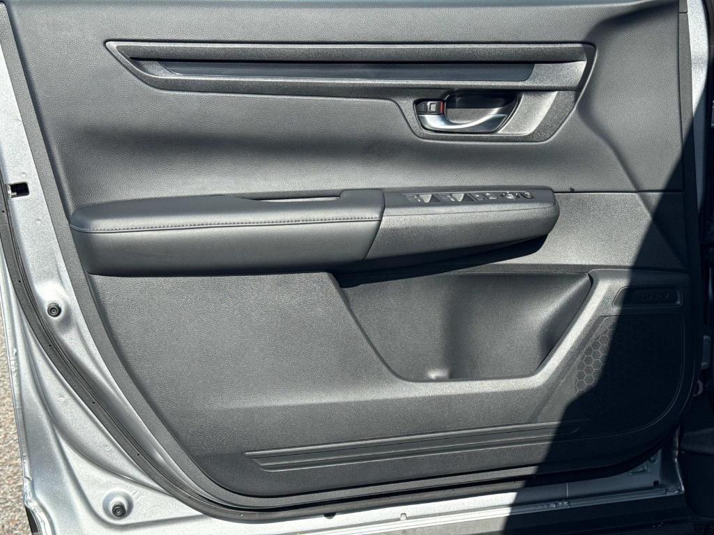 used 2023 Honda CR-V car, priced at $27,995
