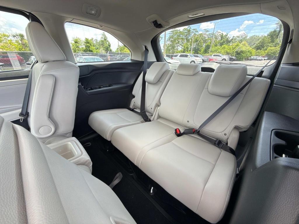 new 2025 Honda Odyssey car, priced at $44,125