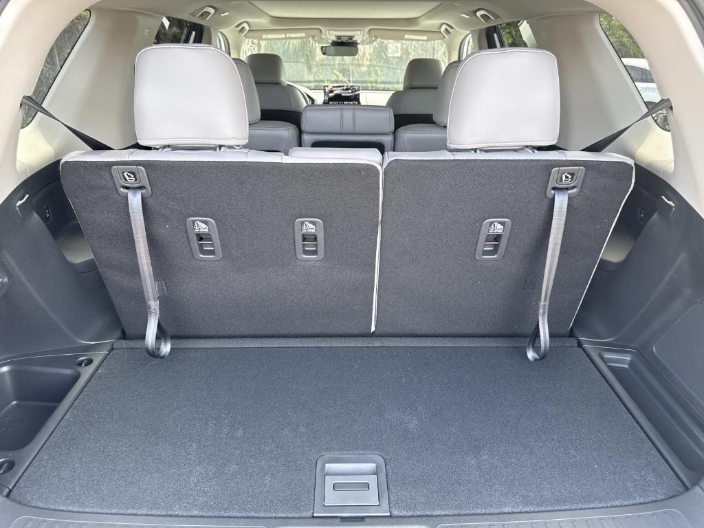 new 2025 Honda Pilot car, priced at $49,450