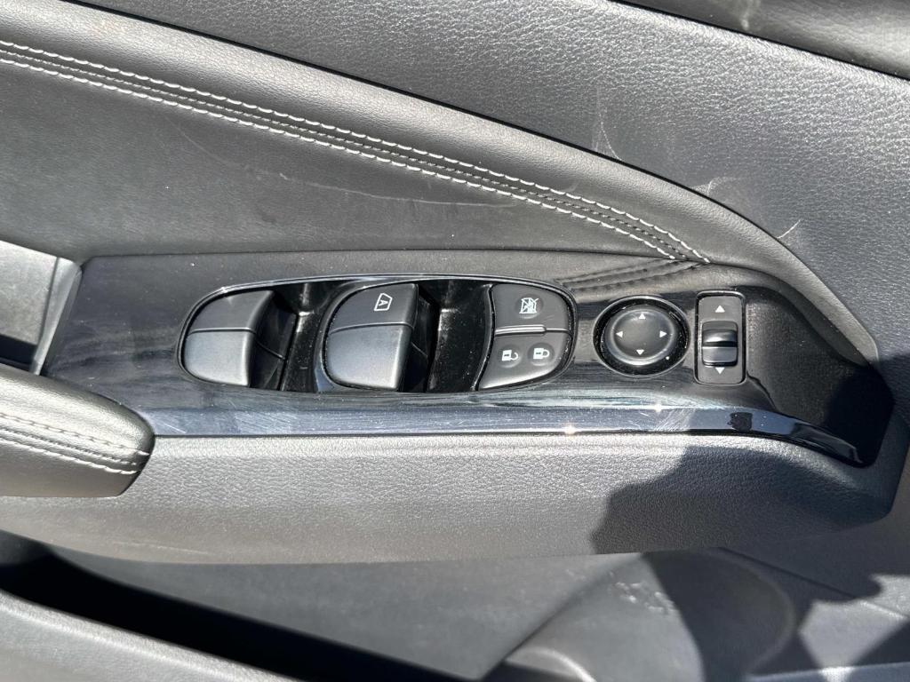used 2023 Nissan Altima car, priced at $23,494