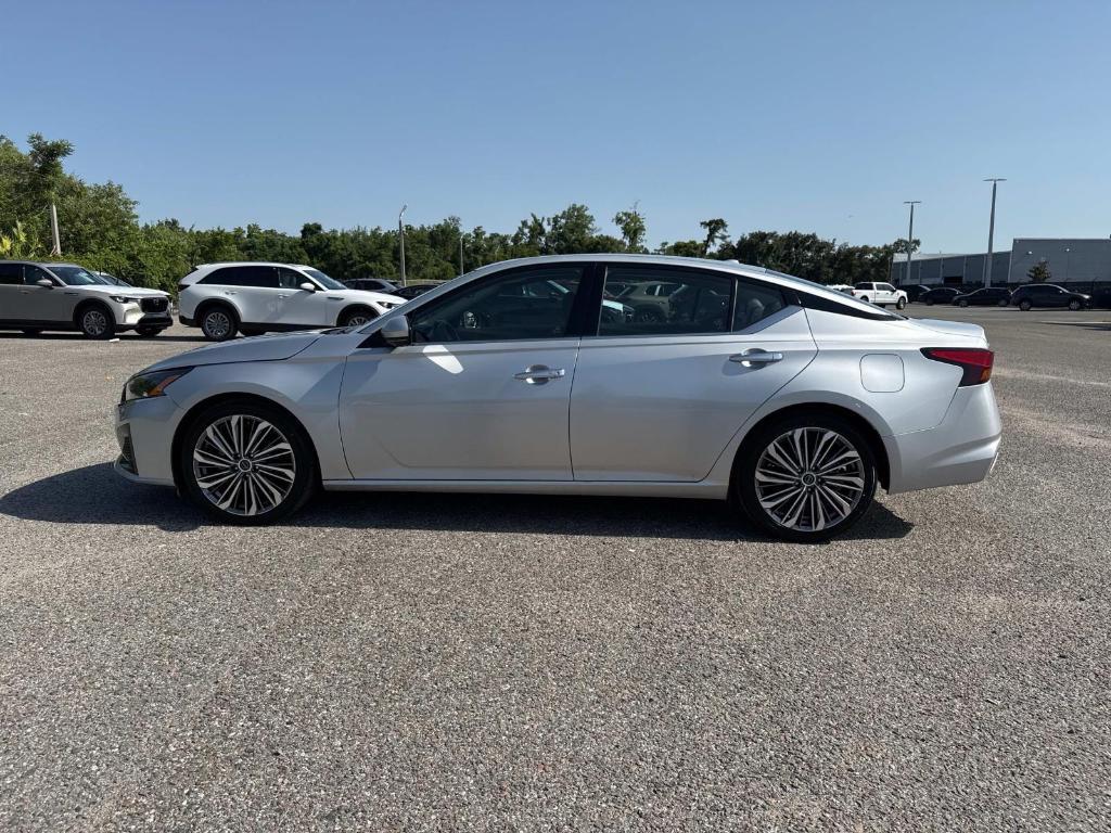 used 2023 Nissan Altima car, priced at $23,494