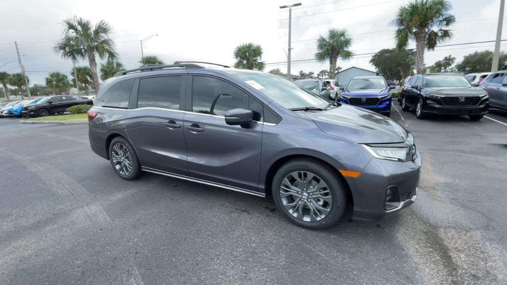 new 2025 Honda Odyssey car, priced at $49,390