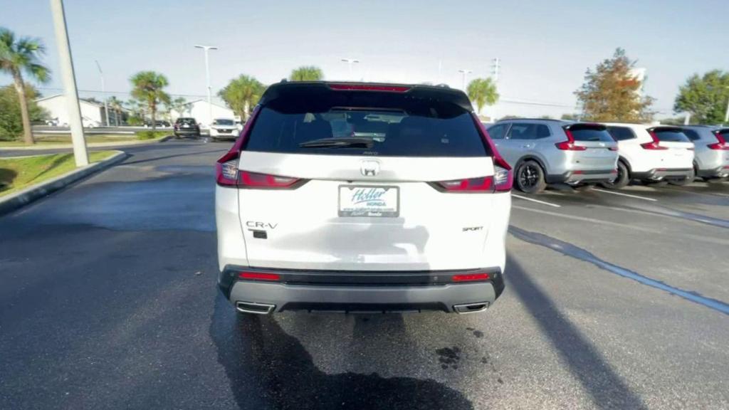 new 2025 Honda CR-V Hybrid car, priced at $40,955