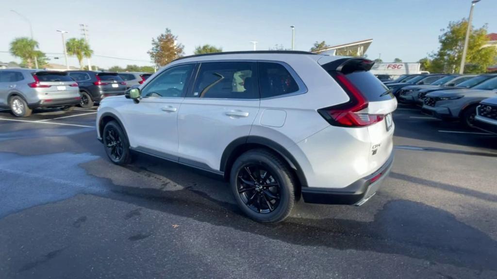 new 2025 Honda CR-V Hybrid car, priced at $40,955