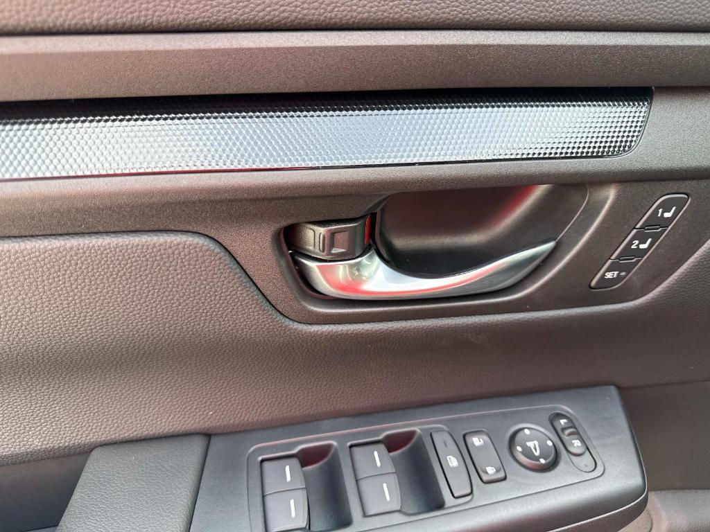 new 2026 Honda CR-V Hybrid car, priced at $40,175