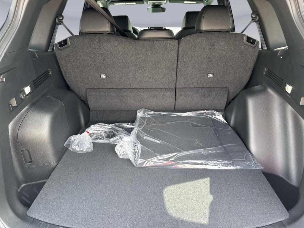 new 2026 Honda CR-V Hybrid car, priced at $40,175