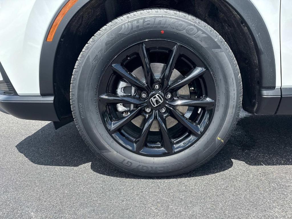 new 2026 Honda CR-V Hybrid car, priced at $38,980