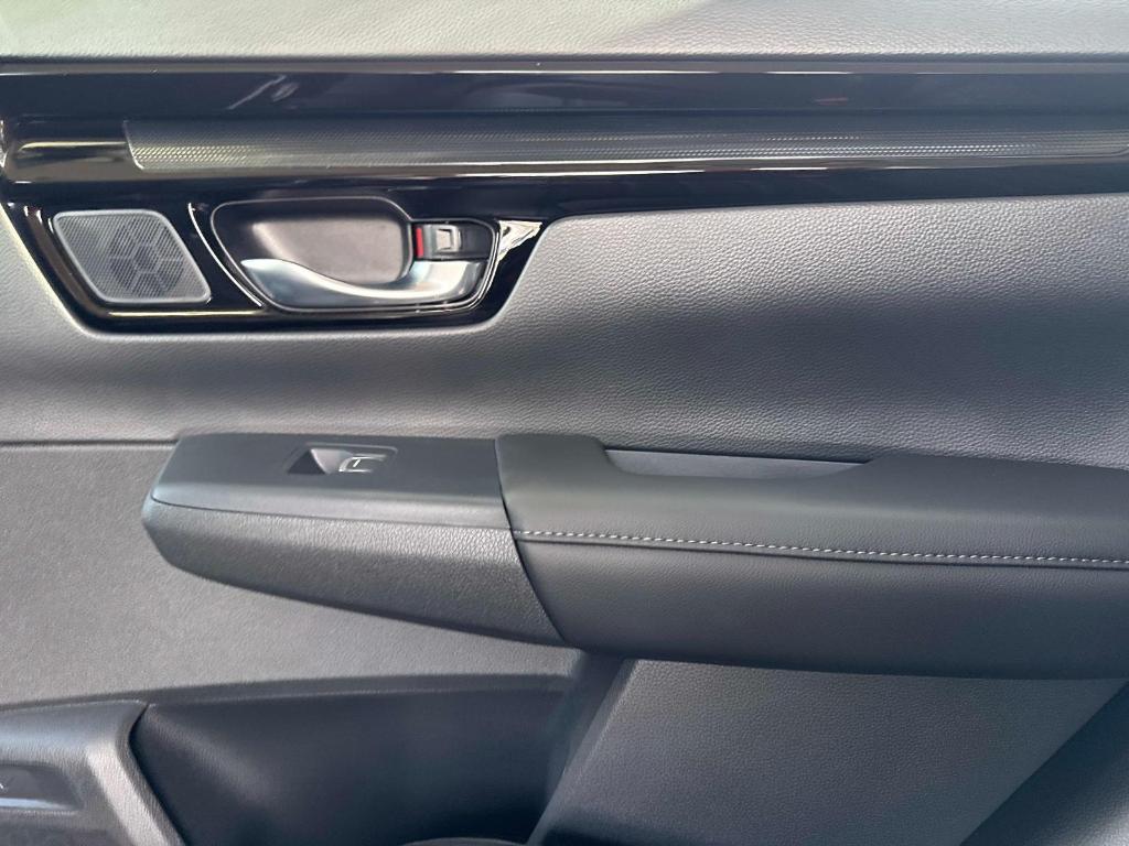 used 2023 Honda CR-V car, priced at $27,994