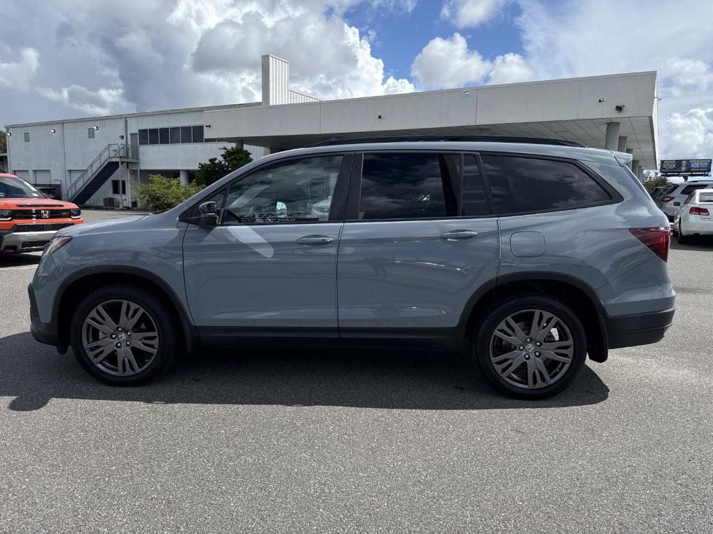 used 2022 Honda Pilot car, priced at $26,995