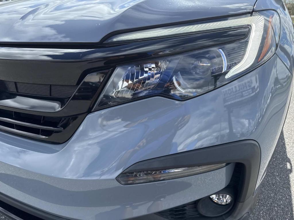 used 2022 Honda Pilot car, priced at $26,995