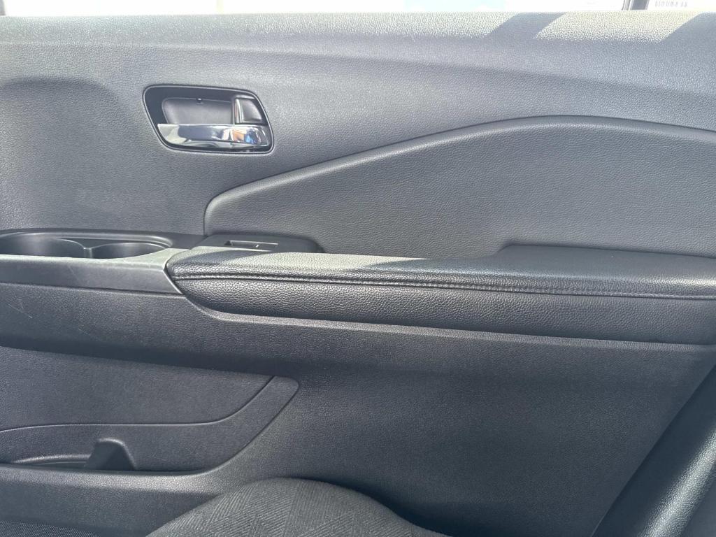 used 2022 Honda Pilot car, priced at $26,995