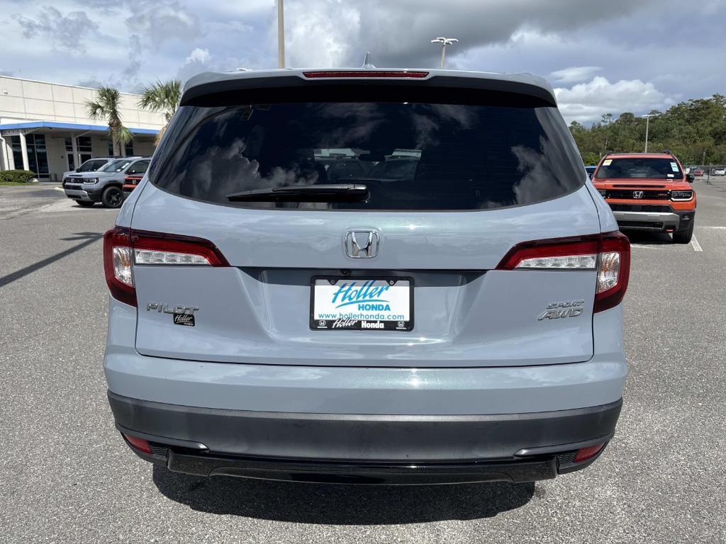 used 2022 Honda Pilot car, priced at $26,995