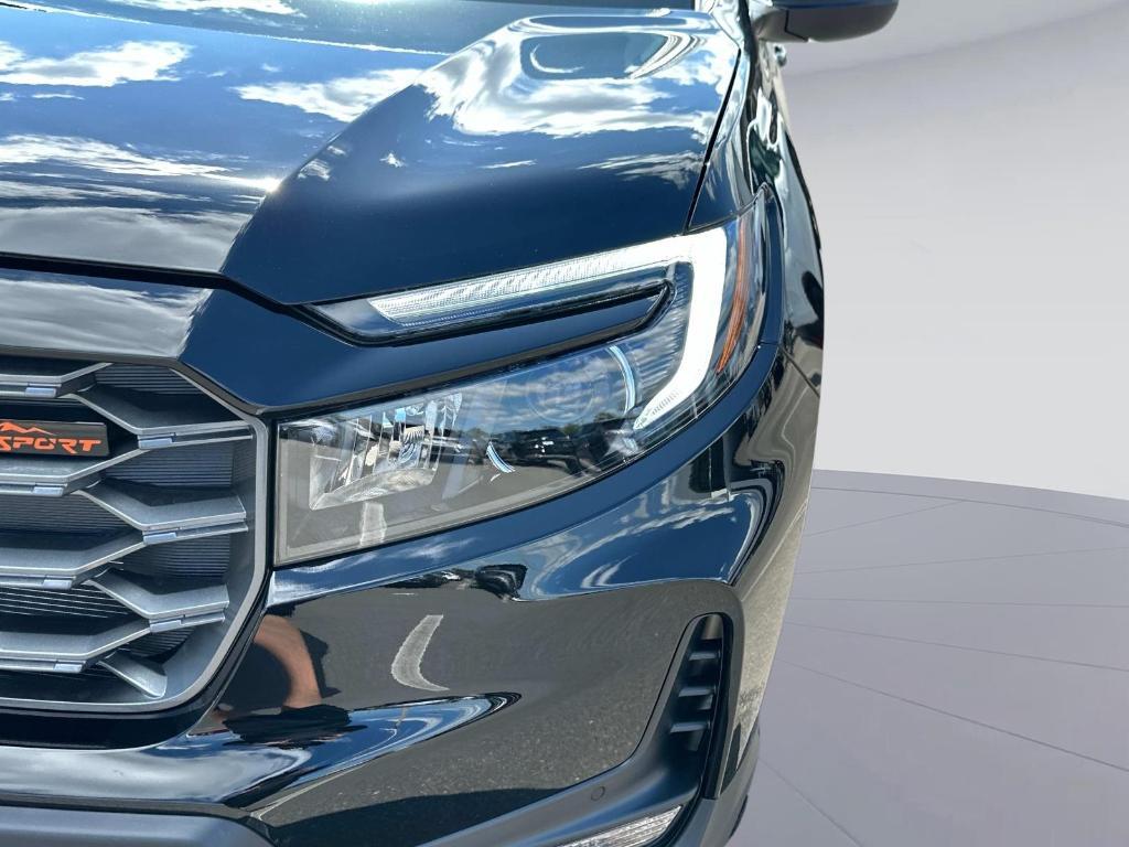 new 2025 Honda Ridgeline car, priced at $43,830