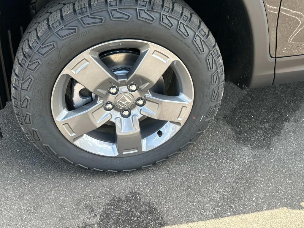 new 2025 Honda Ridgeline car, priced at $46,830