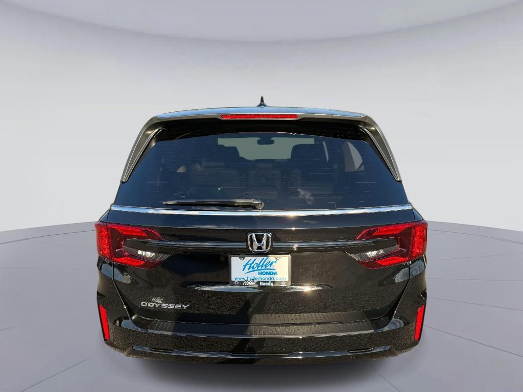 new 2026 Honda Odyssey car, priced at $44,290