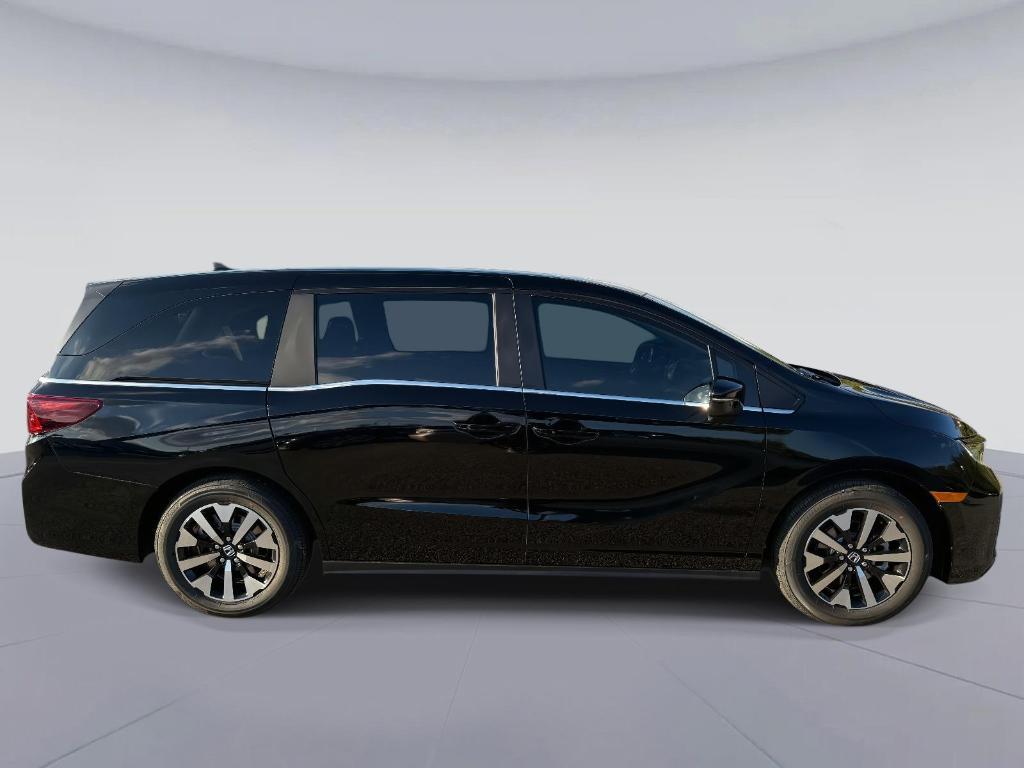 new 2026 Honda Odyssey car, priced at $44,290