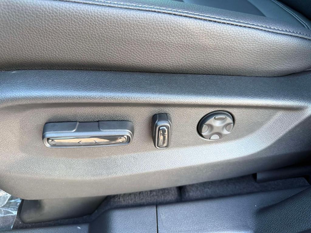 new 2026 Honda Odyssey car, priced at $44,290