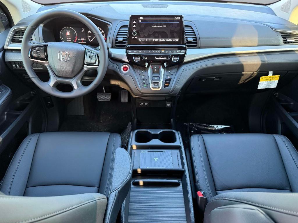 new 2026 Honda Odyssey car, priced at $44,290