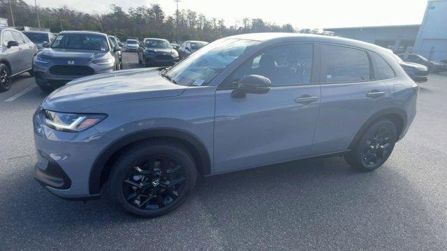 new 2025 Honda HR-V car, priced at $30,805