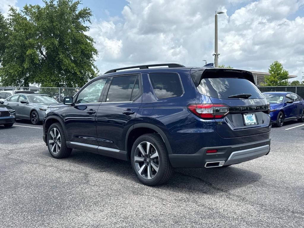 new 2025 Honda Pilot car, priced at $48,950