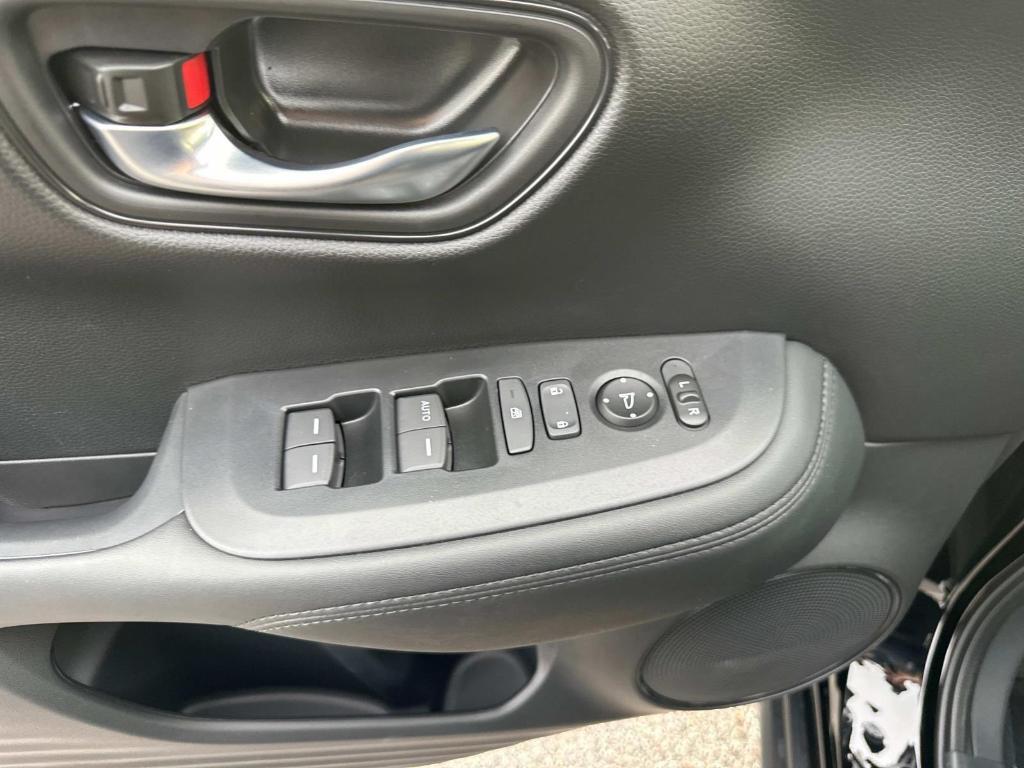 new 2025 Honda HR-V car, priced at $26,795
