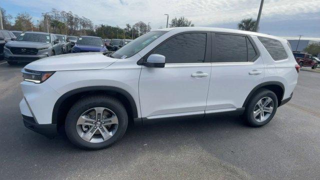 new 2025 Honda Pilot car, priced at $48,235