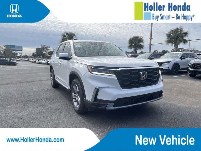 new 2025 Honda Pilot car, priced at $48,235